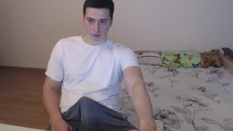 sasha_calvin online show from September 14, 5:17 am