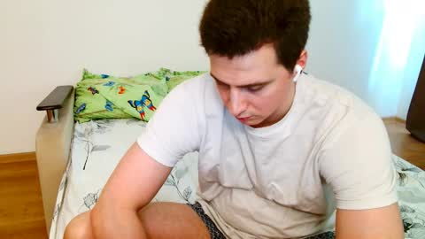 Snapshot of sasha_calvin chatting on May 18, 11:16 am sasha_calvin online show from May 18, 11:16 am