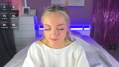 Sasha online show from April 29, 3:38 pm