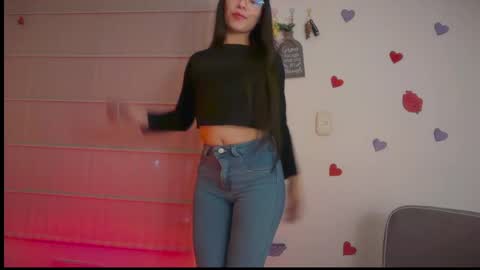 sasha_jonne online show from April 25, 2:14 am