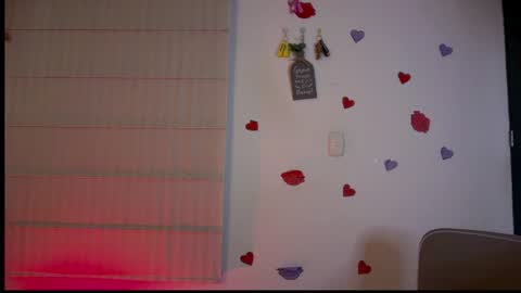 Snapshot of sasha_jonne chatting on June 18, 4:57 am sasha_jonne online show from June 18, 4:57 am