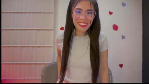 Snapshot of sasha_jonne chatting on July 3, 1:01 am sasha_jonne online show from July 3, 1:01 am
