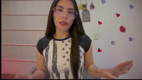 Snapshot of sasha_jonne chatting on July 5, 1:23 am sasha_jonne online show from July 5, 1:23 am