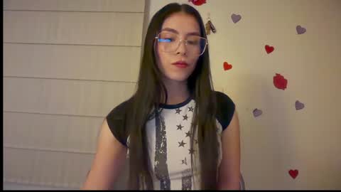 Snapshot of sasha_jonne chatting on July 6, 1:46 am sasha_jonne online show from July 6, 1:46 am