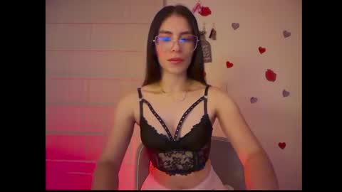 Snapshot of sasha_jonne chatting on July 26, 1:25 am sasha_jonne online show from July 26, 1:25 am