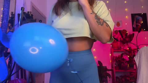 Alexandra Sasha in short online show from December 9, 7:39 am