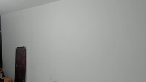 Snapshot of sasha_sexx1 chatting on March 11, 11:23 am sasha_sexx1 online show from March 11, 11:23 am