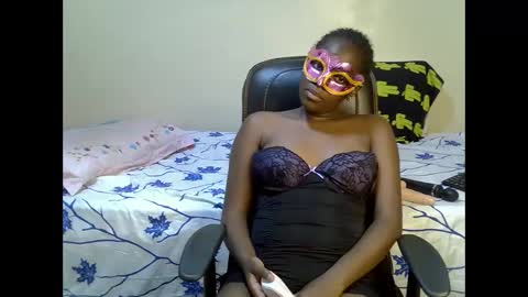 Snapshot of sasha_sexy769 chatting on December 3, 1:35 am sasha_sexy769 online show from December 3, 1:35 am