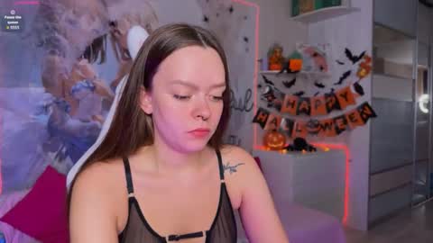 Snapshot of sashacollerx chatting on October 25, 7:16 am Alexa online show from October 25, 7:16 am