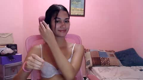 Snapshot of sashafuckss chatting on June 10, 6:45 am Call Me Sasha online show from June 10, 6:45 am