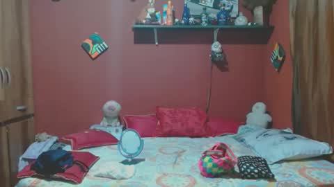 S A S H A R O S E online show from February 11, 12:10 pm