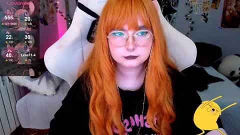 Snapshot of sashasoyyyy chatting on December 4, 3:04 am Sashasoy online show from December 4, 3:04 am