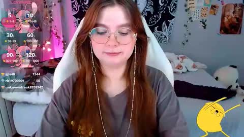 Snapshot of sashasoyyyy chatting on September 9, 3:28 am Sashasoy online show from September 9, 3:28 am