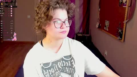 .Alexandra online show from December 8, 8:15 pm