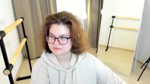 .Alexandra online show from September 17, 9:16 pm