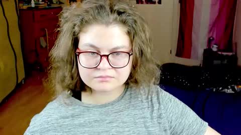 .Alexandra online show from October 9, 5:00 pm