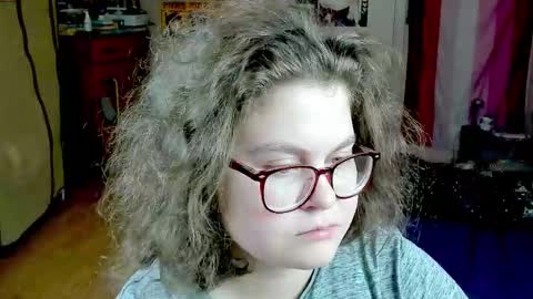 .Alexandra online show from October 10, 8:30 pm