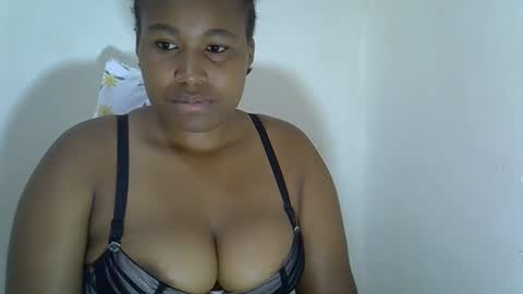 Snapshot of sasshun chatting on September 22, 7:32 am sassy online show from September 22, 7:32 am