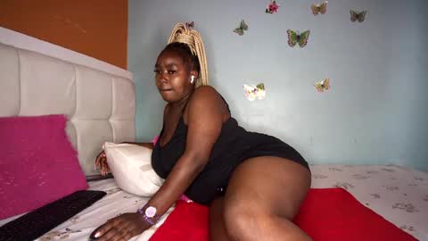 Snapshot of sassy100936 chatting on June 29, 9:59 am Spicyd online show from June 29, 9:59 am