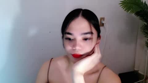 Snapshot of sassy_keath chatting on May 19, 2:34 pm Keath online show from May 19, 2:34 pm