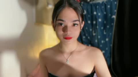 Snapshot of sassy_keath chatting on June 18, 4:11 pm Keath online show from June 18, 4:11 pm