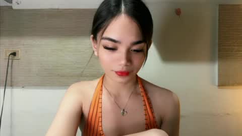 Snapshot of sassy_keath chatting on July 4, 1:28 pm Keath online show from July 4, 1:28 pm