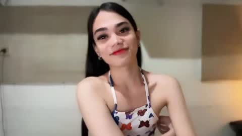 Snapshot of sassy_keath chatting on July 23, 6:50 pm Keath online show from July 23, 6:50 pm