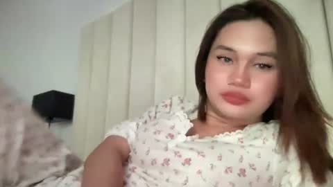 Kylie Wilson online show from July 2, 7:25 am
