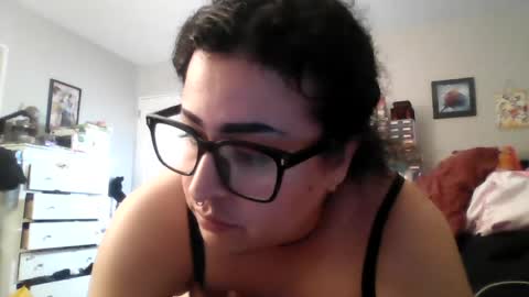 koolkat online show from June 16, 2:25 am