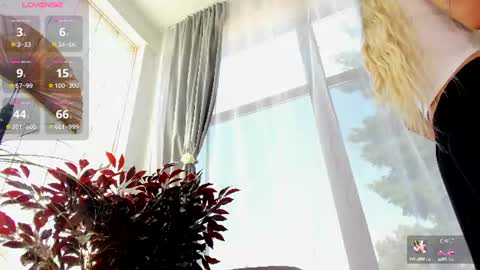 sassyt33n online show from July 31, 8:14 am