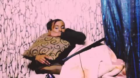 sassyxindian online show from June 14, 2:24 am