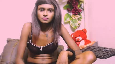 sassyxindian online show from June 16, 12:08 pm