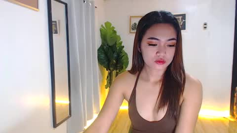 Snapshot of sasy_ritchel chatting on January 27, 7:56 pm Thessavageee online show from January 27, 7:56 pm