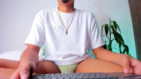     online show from December 23, 6:44 am