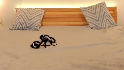 Snapshot of satimilf_ chatting on January 12, 1:32 am Sati online show from January 12, 1:32 am