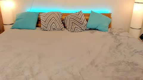 Snapshot of satimilf_ chatting on February 17, 4:31 am Sati online show from February 17, 4:31 am