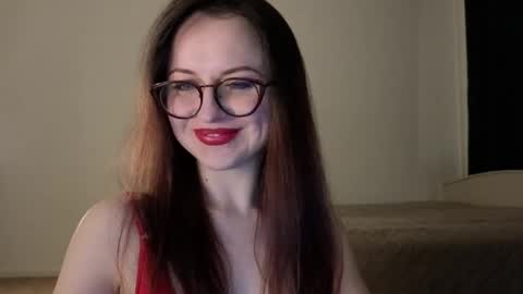 Lori online show from March 26, 6:24 pm