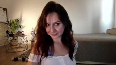 Snapshot of satin_sin chatting on August 5, 6:22 pm Lori online show from August 5, 6:22 pm
