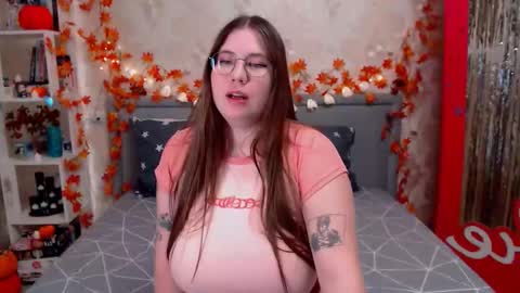 Snapshot of satosugu chatting on November 6, 10:32 pm Stacy online show from November 6, 10:32 pm