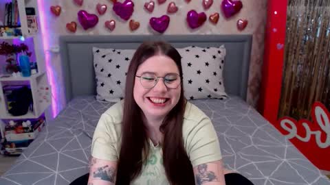 Stacy online show from March 4, 11:00 pm