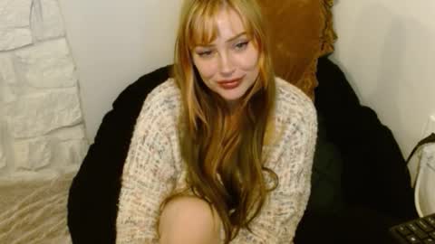 Snapshot of satrinarose chatting on November 24, 1:49 am Rose online show from November 24, 1:49 am