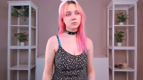 Lin online show from March 10, 5:01 am