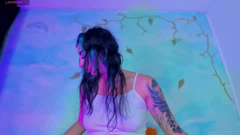 Snapshot of saturno_stone chatting on October 22, 6:24 am Saturnooo online show from October 22, 6:24 am