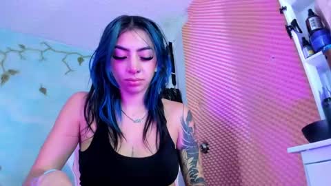 Snapshot of saturno_stone chatting on June 20, 5:32 am Saturnooo online show from June 20, 5:32 am