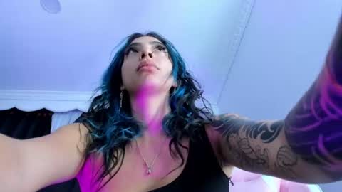 Snapshot of saturno_stone chatting on July 26, 6:10 am Saturnooo online show from July 26, 6:10 am