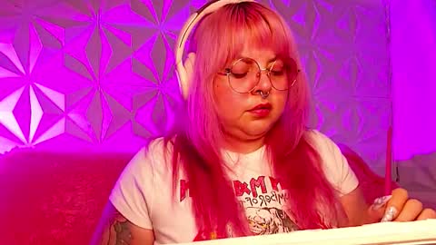 Gina George online show from February 20, 1:02 am