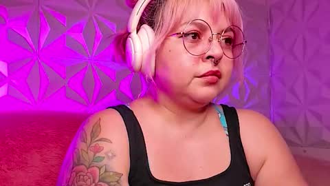 Gina George online show from February 26, 2:21 am