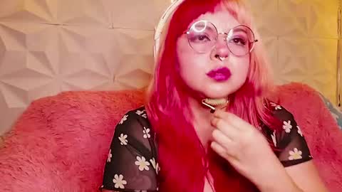 Snapshot of satyn_doll chatting on July 3, 12:06 am Gina George online show from July 3, 12:06 am