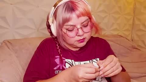 Snapshot of satyn_doll chatting on July 26, 12:19 am Gina George online show from July 26, 12:19 am
