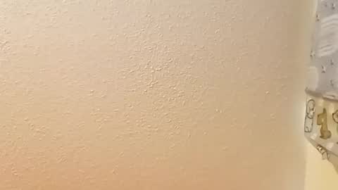 Snapshot of saucybear666 chatting on December 9, 3:44 pm SnowBunny online show from December 9, 3:44 pm